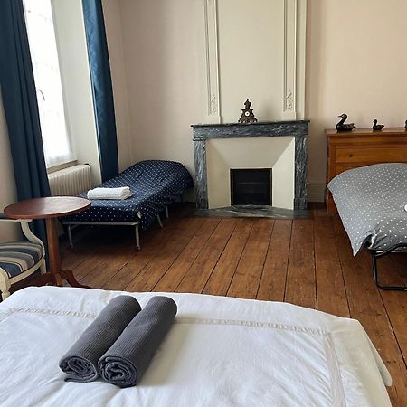 Charmante Charentaise Saint-Jean-dʼAngély Εξωτερικό φωτογραφία